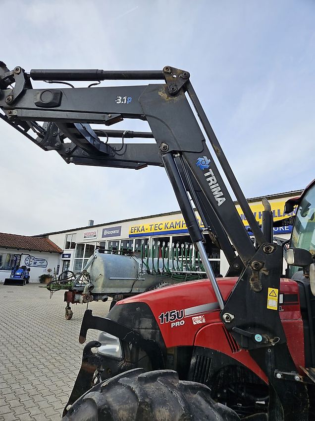 Case IH Farmall 115 U