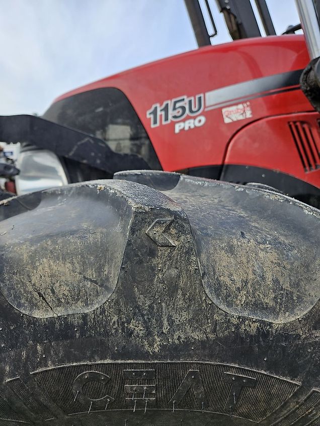 Case IH Farmall 115 U