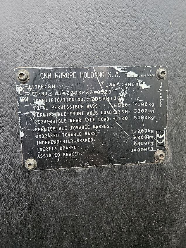 Case IH Farmall 115 U