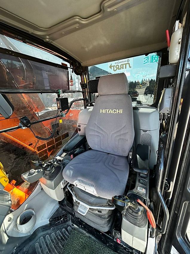 Hitachi ZX 135 US / 3D, Pyörittäjä, Rasvari, Lämmitin!