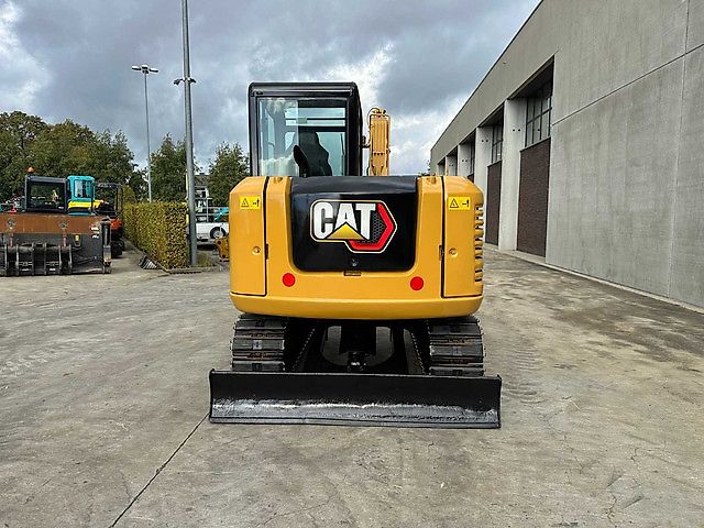Caterpillar 305.5E2