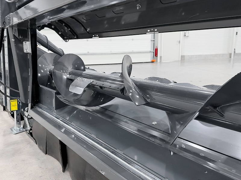 Tecnomais TMRP4 8R-F 8 row (75 cm), foldable corn header, for Case IH and New Holland combines