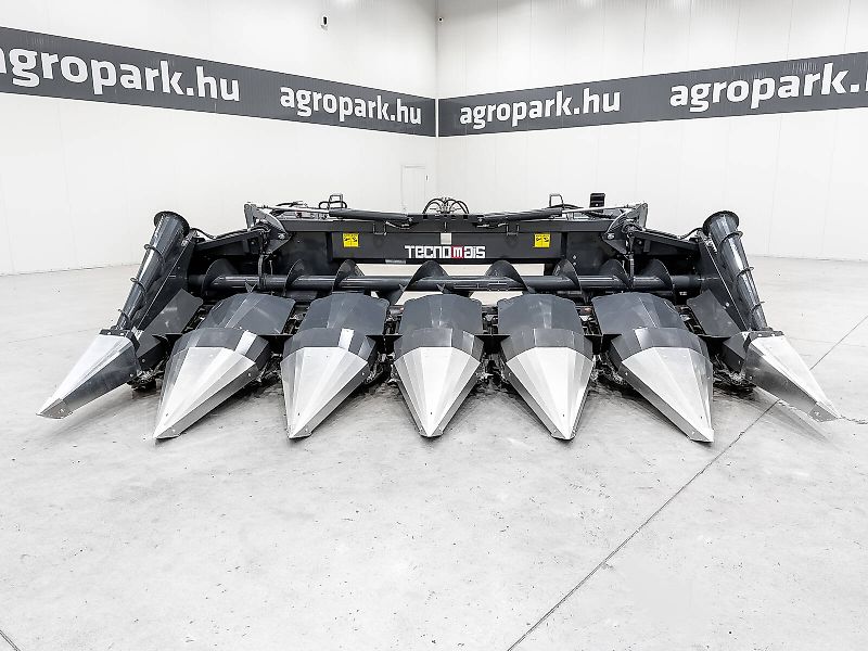 Tecnomais TMRP2 6R-F corn header, 6 row, foldable, 75 cm, for Case IH és New Holland combines, chopper, stalk crushers