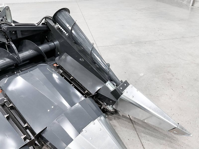 Tecnomais TMRP2 6R-F corn header, 6 row, foldable, 75 cm, for Case IH és New Holland combines, chopper, stalk crushers