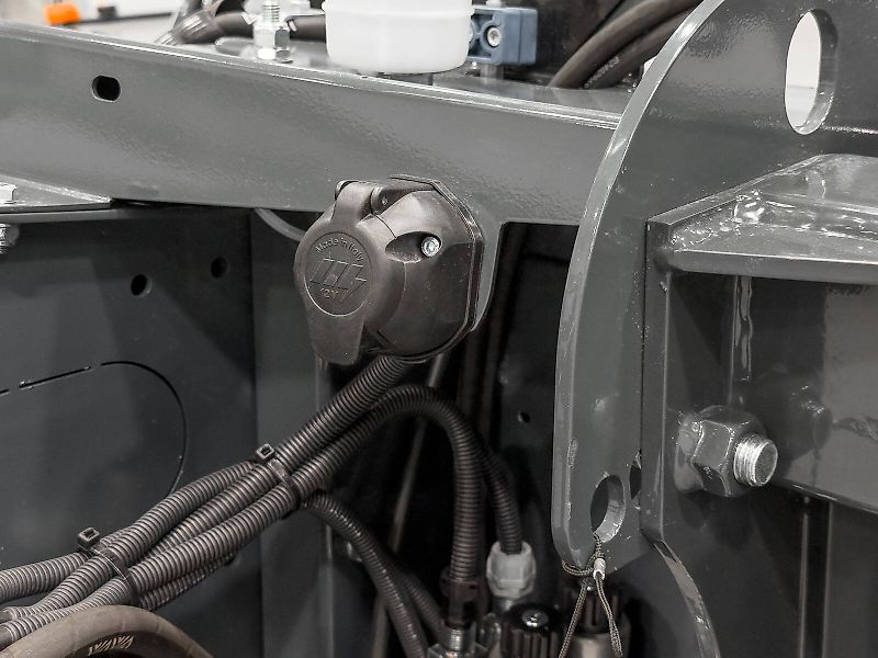 Tecnomais TMRP2 6R-F corn header, 6 row, foldable, 75 cm, for Case IH és New Holland combines, chopper, stalk crushers