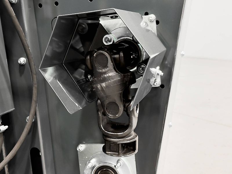 Tecnomais TMRP2 6R-F corn header, 6 row, foldable, 75 cm, for Case IH és New Holland combines, chopper, stalk crushers