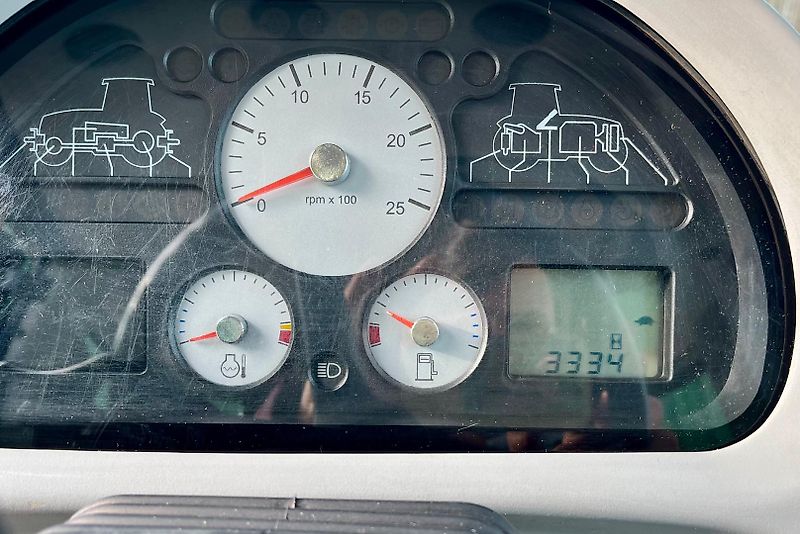 Massey Ferguson MF6490