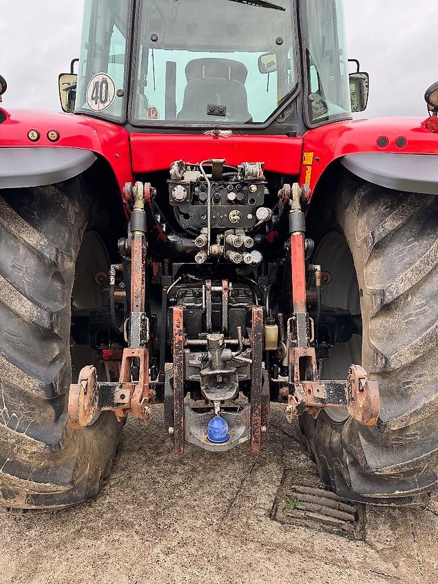 Massey Ferguson MF6490