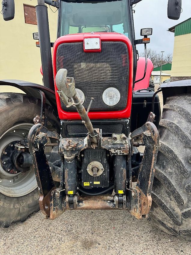 Massey Ferguson MF6490