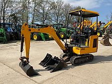 JCB 15 - C1