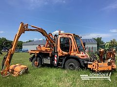 Mercedes-Benz UNIMOG U 405/12