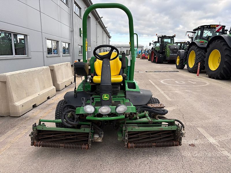 John Deere 7200A