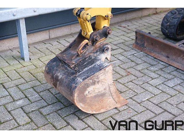 Caterpillar 301.8 excavator graafmachine bagger