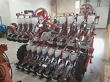 Agricola Italiana Groentezaaimachine