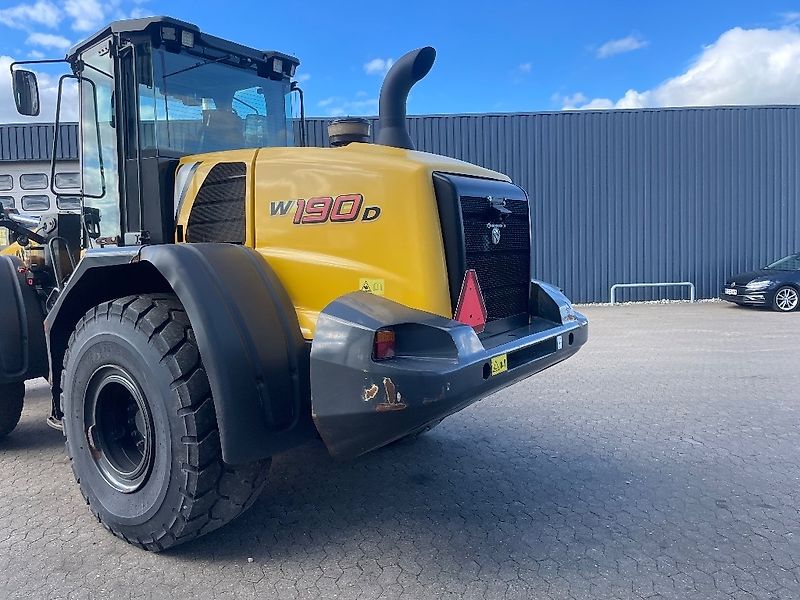 New Holland W 190