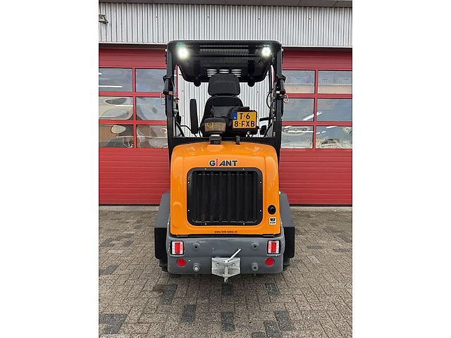 Giant G2500 HD Hefvering