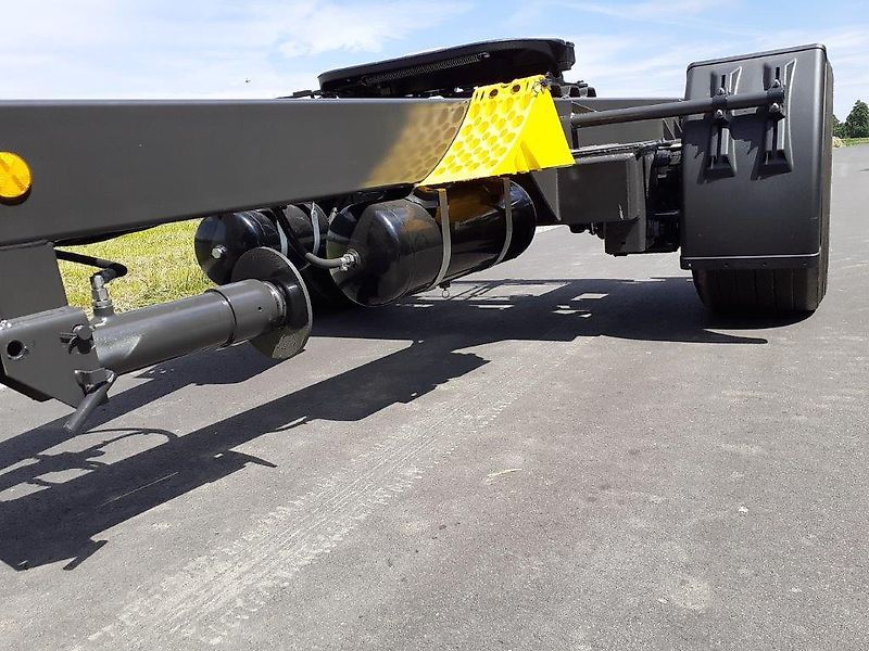 Hofer !! 12 Tonnen Basic-Line NEU !! - 40 oder 60 km/h - 3 Tonnen Stützlast - Luftfederung - Druckluftbremse mit ALB - Spannungswandler von 12 Volt auf 24 Volt - hydraulischer Stützfuß – Dollyachse Dolly Untersetzachse Kipper Anhänger