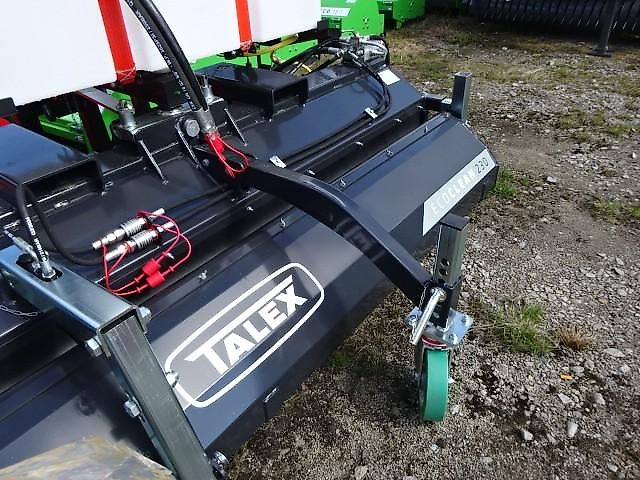 TALEX Kehrmaschine 2,3 Meter -NEU- Eco - Clean- 2,30 - Profi- mit Anbau an Schnellwechselaufnahme-