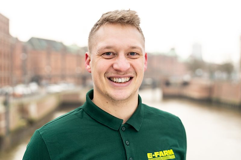 Партнёр Господин Sören Lüdtcke-Hollm